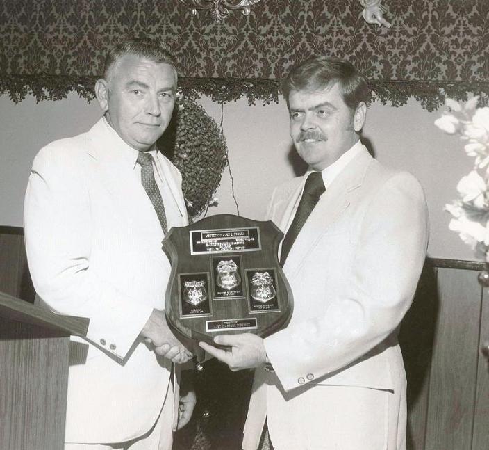 Lt Drexel Harwood Burrett 1975